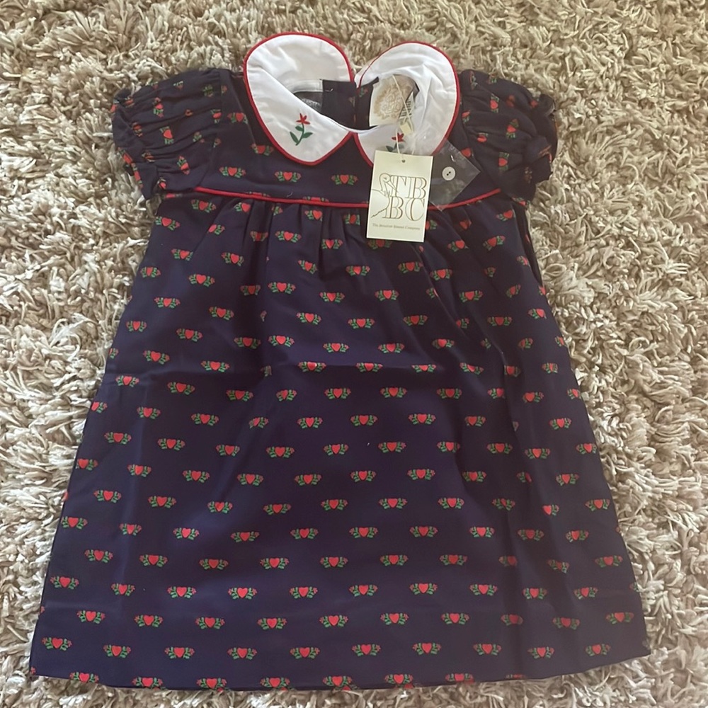 Beaufort bonnet Holly day dress